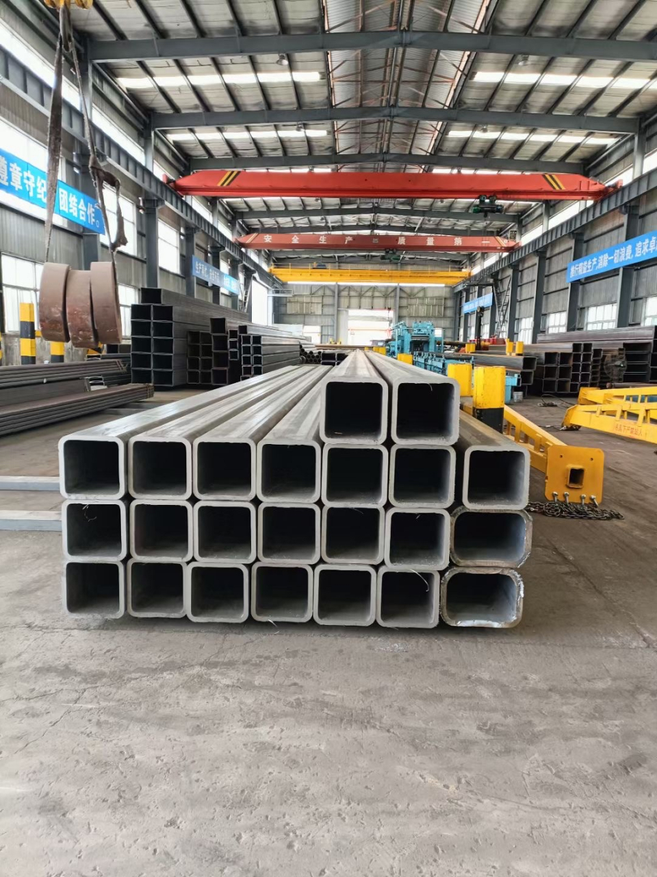 Q355B low alloy large diameter square pipe large square pipe rectangular pipe large diameter square